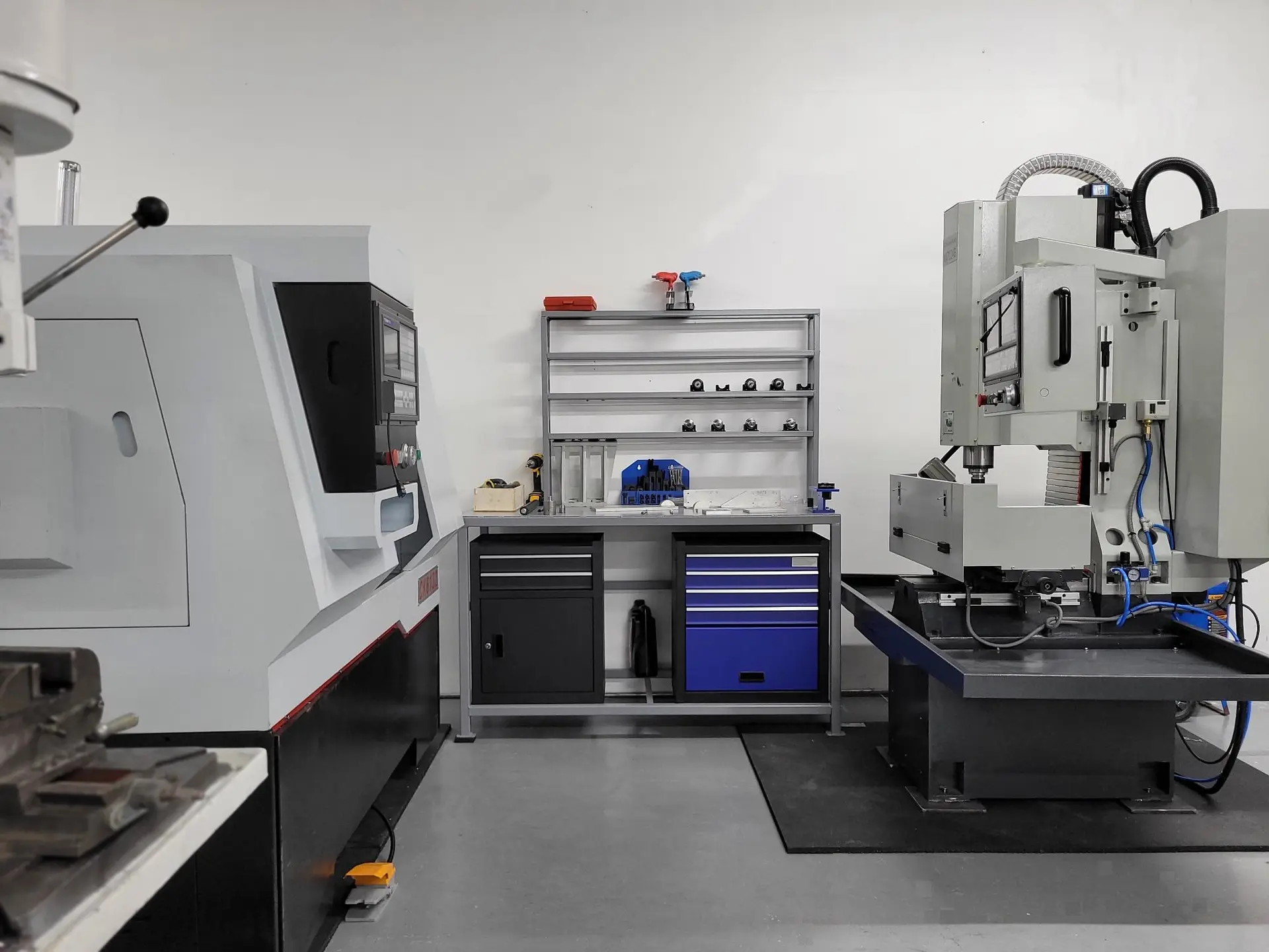 The 369 TechLabs machine shop with a CNC lathe, a CNC mill and a tooling workbench